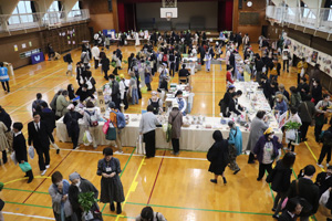 東星学園小学校 第63回 東星バザー